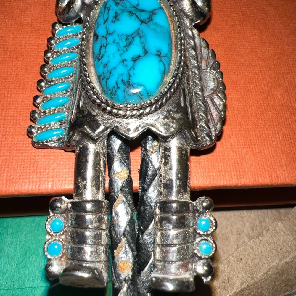 Vintage kachina Turquoise & Silver tone black braid Bolo Tie Necklace - Picture 8 of 8